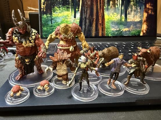 Other BG3 miniatures including Yurgir, Raphael, Minthara, Zevlor, and the Strange Ox.