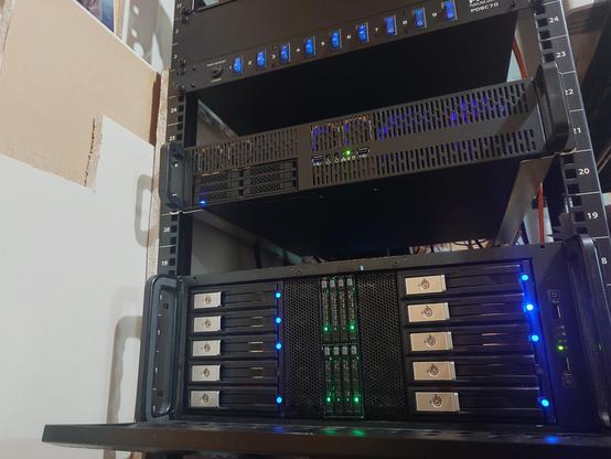 Two servers, in the rack. New one on top