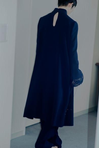 写真家・野⽥祐⼀郎が撮り下ろす、Mame Kurogouchiの2025春夏コレクション“Katachi” | FASHION | FASHION HEADLINE