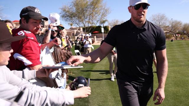 NFL legend plays Augusta day after Masters and betters Rory McIlroy's score on opening hole