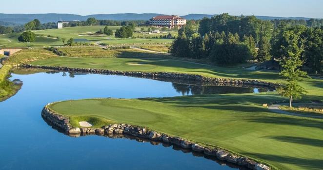 Receiives USA Today ‘10Best Golf Destinations’ honor