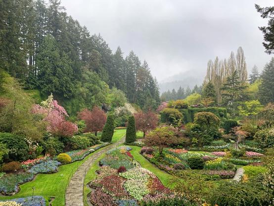 Photo of Sunken Garden, Buchart Gardens, Vancouver Island, Canada