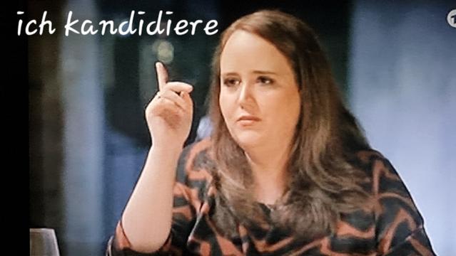 Ricarda Lang mit erhobenem Zeigefinger, spruch: ich kandidiere