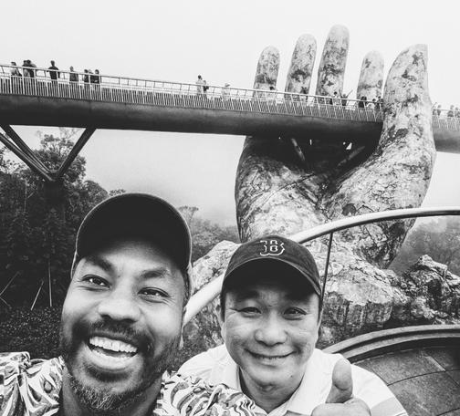Selfie with my mate Tommy in front of one section of the  Golden Hands bridge