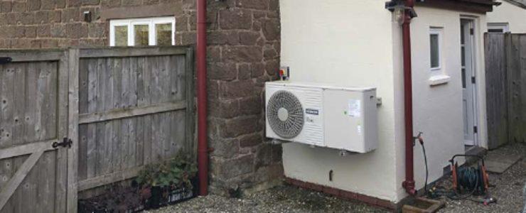 Join a free webinar on decarbonisation of heating for traditional buildings 29 April.