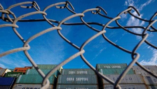 Els Estats Units i la Xina continuen endurint les seves barreres comercials (Reuters/Carlos Barria)