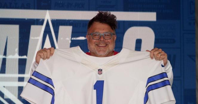 Dallas Cowboys fans have huge preference for position of draft pick #12