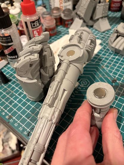 A giant power fist, a volcano cannon, and a shoulder. The shoulder and volcano cannon are magnetized.