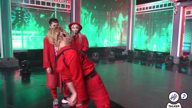 Hyunjin and Felix stand back as Lee Know returns from the dead as a zombie