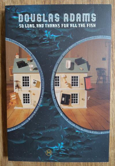 Bookcover Douglas Adams - So Long, and Thanks For All the Fish