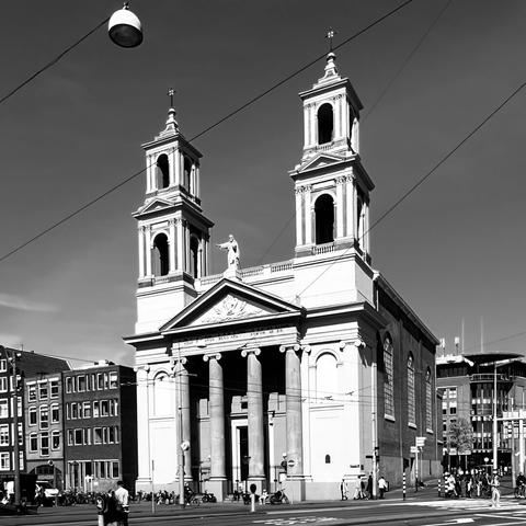 Mozes en Aäronkerk, Waterlooplein.