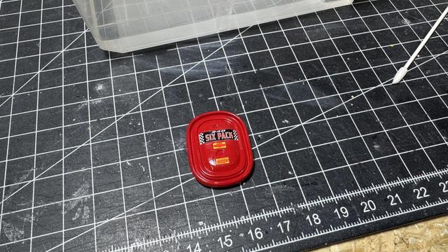 Air filter cover of a Dodge challenger by Revell in 1:24 scale