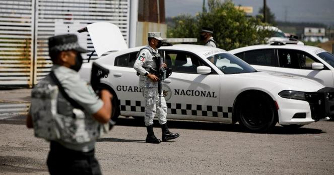 メキシコが米に引き渡した麻薬密売罪の被告、ＮＹ地裁で無罪主張 | ロイター