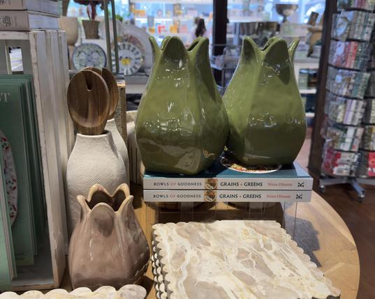 Photo of vases looking very much like open Alien eggs (first stage life cycle).