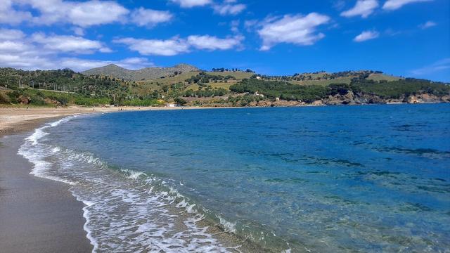 Platja i Badia de Garbet.