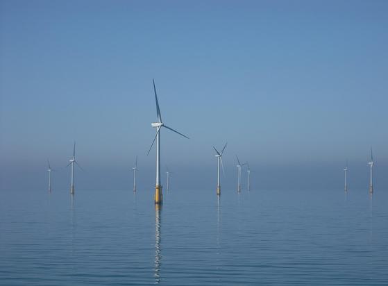 Ветравыя турбіны ў Ірландскім моры, 2009.

#wikipedia #WindTurbines #IrishSea