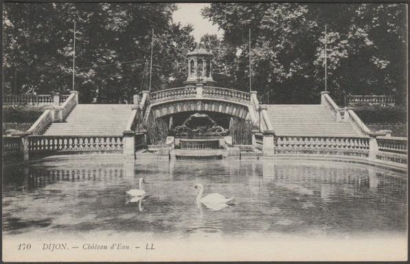 Printed monochrome postcard showing a view of the Château d'Eau and Monument Darcy at Dijon in France.

Published by Lévy Fils et Cie, Paris, No LL 170, c.1910.

Postally unused.

Very good condition, with very slight corner bumps.
