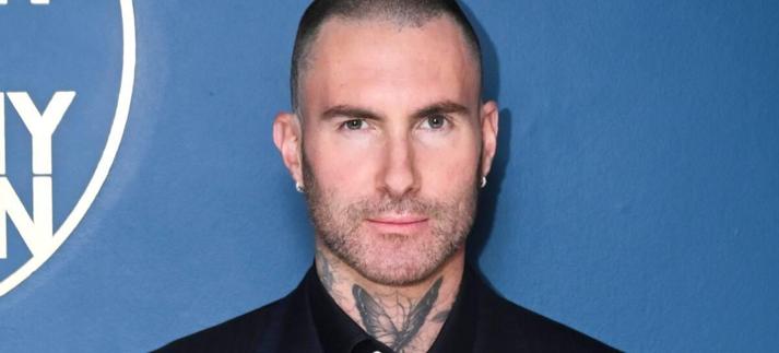 Adam Levine, en el programa de Jimmy Fallon en abril de 2025. / Todd Owyoung/NBC via Getty Images