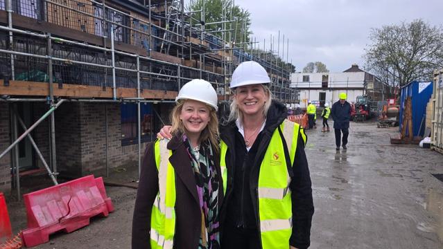 Jayne Bryant MS and Cllr Andrea Lewis at the council's latest housing development in Manselton