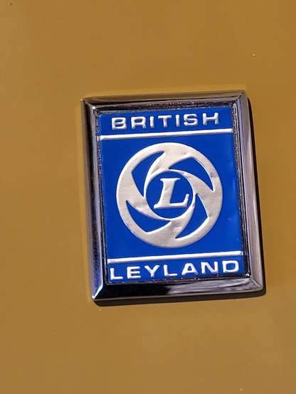 #BritishLeyland wing badges for #ClassicMini #MGB etc available from http://miniphernalia.co.uk