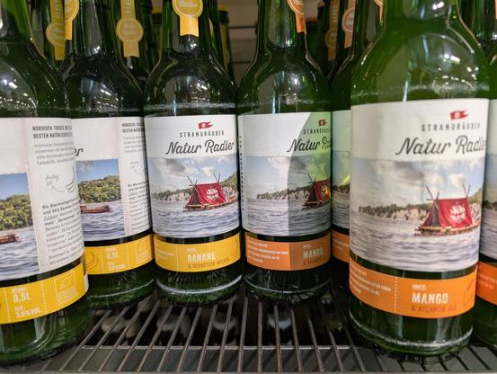 Radler "Mango-Ale" und "Banane-Weizen".