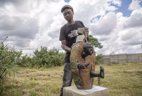 #Zimbabwe's stone carvers seek a revival as an Oxford exhibition confronts a British colonial legacy
Zimbabwe, meaning “House of Stone,” has long used stone sculpture as a form of storytelling to immortalize history. 

The exhibition will grapple with the religious deception, forced labor and sexual abuse of the colonial era.