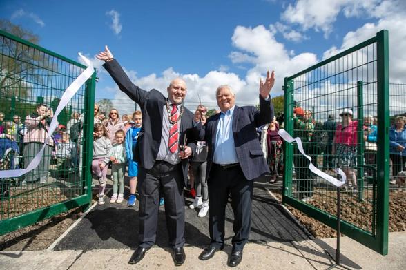 Glynneath Miners Welfare Park was officially opened by Glynneath-born entertainer Max Boyce MBE and Glynneath Town Mayor, Councillor Julian Bulman.