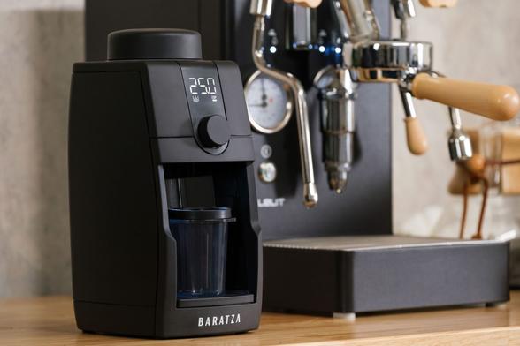 The Baratza Encore ESP Pro Grinder in front of a Lelit Mara X Espresso Machine