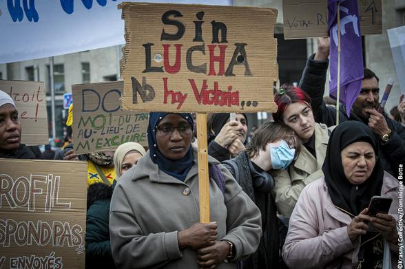 "SIN LUCHA NO HAY VICTORIA"