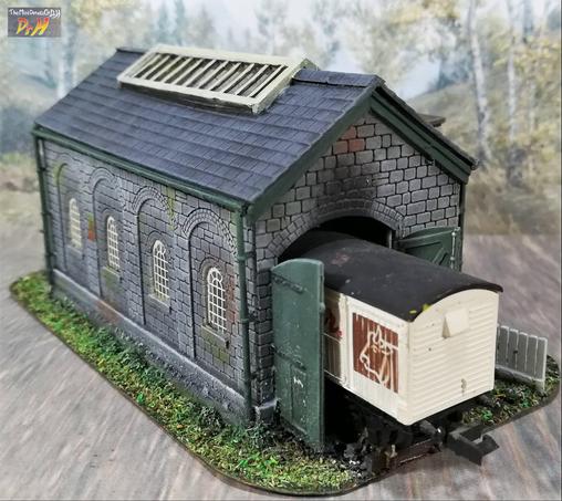 Rear right view of the N-gauge train shed.