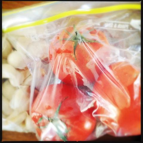 Whole tomatoes for the freezer