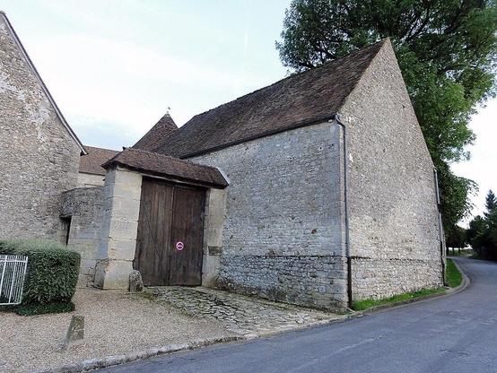 Ferme à #Chérence (#ValDOise) Ferme : inscription par arrêté du 6 décembre 1926.
Suite 👉 https://monumentum.fr/monument-historique/pa00080028/cherence-ferme
#Patrimoine #MonumentHistorique
Photo CC-BY-SA 4.0 : Clicsouris