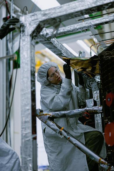 TRACERS_Thermal_Vacuum_Testing_at_Millennium_Space_Systems_(SVS14829_TRACERS_TVAC_07).jpg