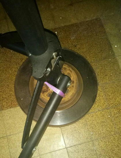 disque de frein de voiture pour lester un pied d'atelier #vélo