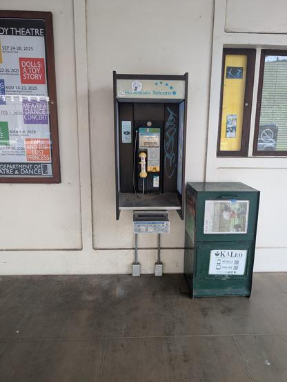 A Hawaiian Telcom payphone at U Hawaii with a beautifully preserved tty screen and keyboard.