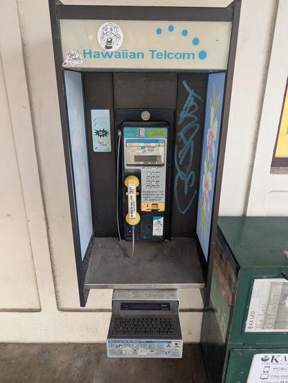 A Hawaiian Telcom payphone at U Hawaii with a beautifully preserved tty screen and keyboard.