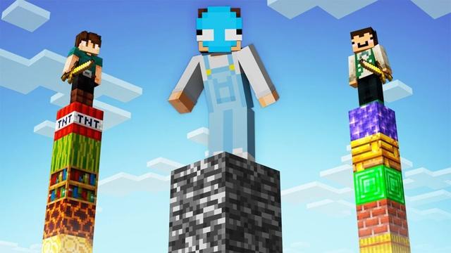 Random Items on PILLARS in Minecraft