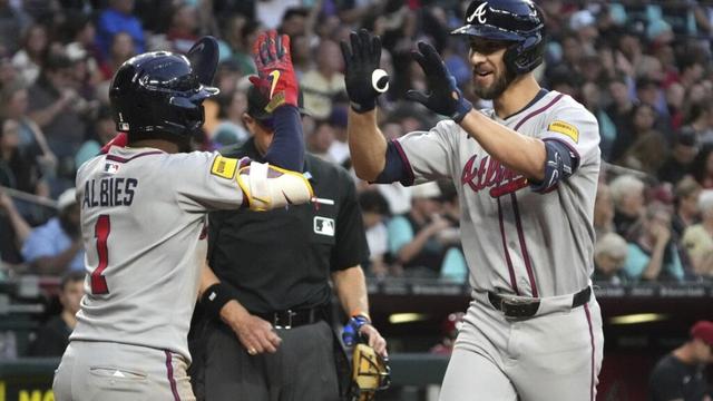 Braves overcome Suárez's 4 HRs, rally for 8-7, 10-inning victory over the D-backs