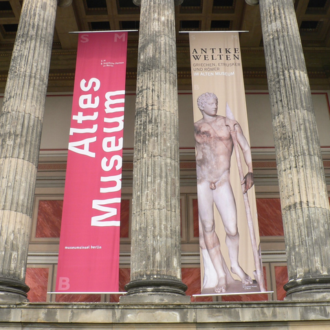 banner in front of the Altes Museum for the 2011 Ancient World exhibit