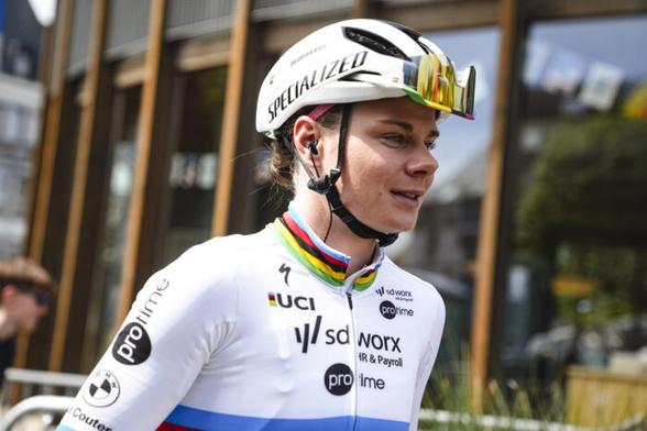 Lotte Kopecky - Départ Liège-Bastogne-Liège Femmes 2025 - ASO Thomas Maheux