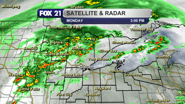 A view of the satellite and radar over the Northland at 3 p.m. on Monday, April 28, 2025, shows a widespread scattering of showers and thunderstorms over the Iron Range and Rainy River Basin regions.  A few isolated showers continue over the I-35 corridor, with cloudy conditions elsewhere.  The precipitation is moving to the east/northeast.