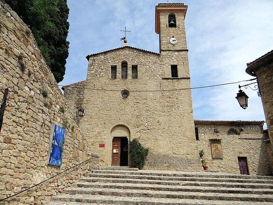Eglise paroissiale Saint-Jean-Baptiste à #Coaraze (#AlpesMaritimes) Edifiée au XIIe siècle sous le vocable de Saint-Pierre, l'église paroissiale de Coaraze fut reconstruite une fois au XIVe siècle et fut alors ...
Suite 👉 https://monumentum.fr/monument-historique/pa06000050/coaraze-eglise-paroissiale-saint-jean-baptiste
#Patrimoine #MonumentHistorique
Photo CC-BY-SA 4.0 : MOSSOT