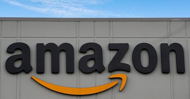 アマゾン、関税費用表示との報道を否定　米政権は「敵対的」と非難 | ロイター