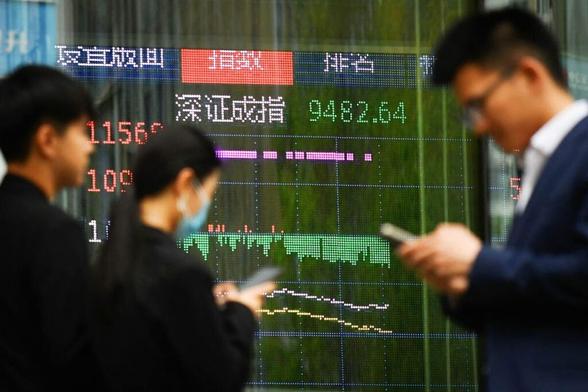 グローバルファンド、中国株に慎重－米国からの資金流出は日欧に恩恵 - Bloomberg