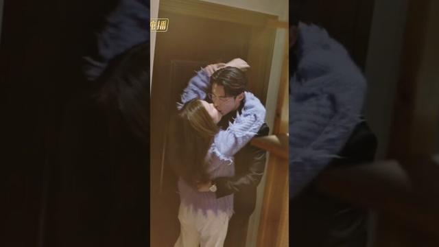 Ele finalmente não aguentou mais😙 #OnlyforLove #DylanWang #BaiLu #SóporAmor #mangotvportuguese
