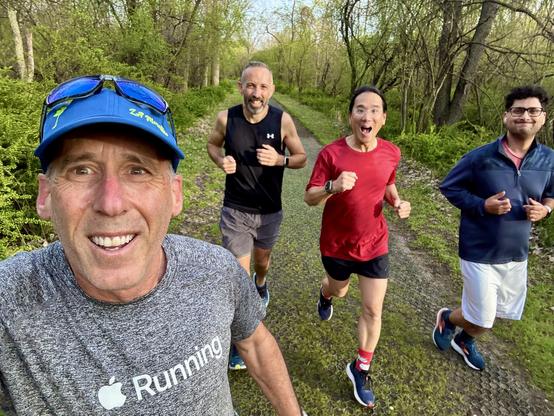Deep Dosh Swift running meetup. We’re in the woods!