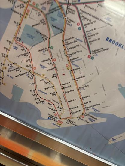 NYC subway map closeup of Brooklyn beaches, Coney Island bottom left and Brighton Beach bottom right, Q line.
