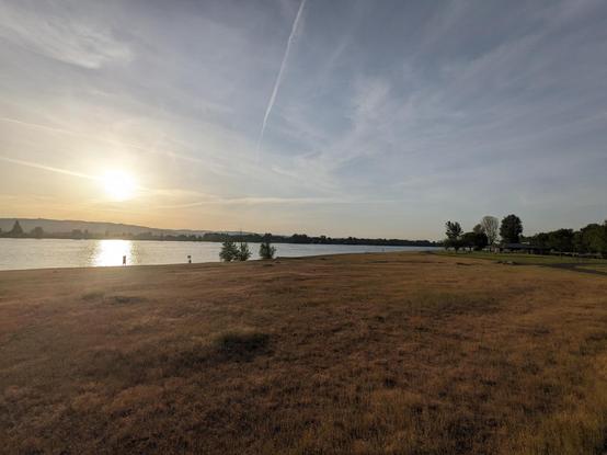 View of almost sunset along the Columbia River in SW Washington