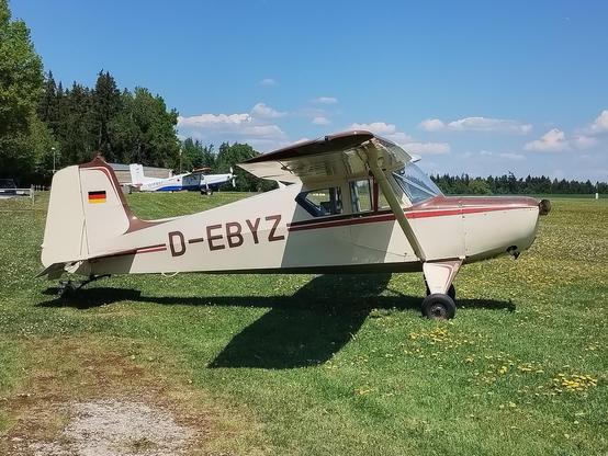 Sperling parked in front of Porter.