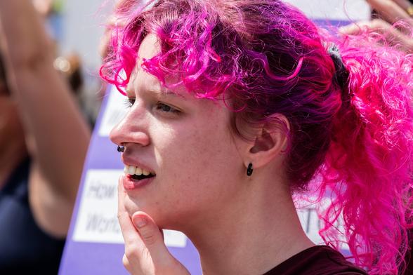 Part 6 in a series of the study of "Faces In A Crowd", this one with some quite colorful hair.